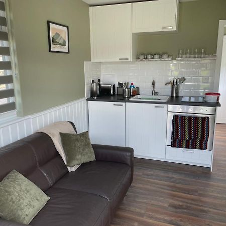贝图瑟科伊德Tyddyn Bach Bunkhouse别墅 外观 照片
